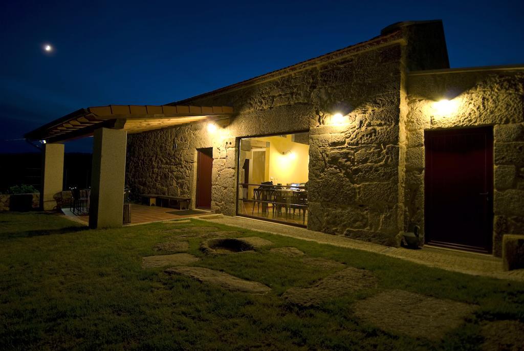 Casa Entre-Palheiros E Casa Do Canastro Montalegre Room photo